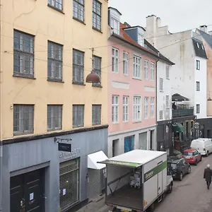 Cozy In Heart Of Near Stroget & Hojbro Plads Appartamento